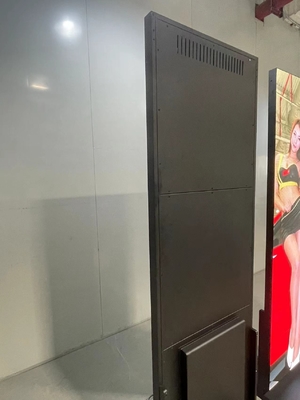 Επίδειξη αφισών των έξυπνων οδηγήσεων P2 RGB για τη διαφήμιση επιλογών εστιατορίων λεωφόρων αγορών