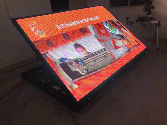 P4RGB σημάδια μνημείων των οδηγήσεων με το μπροστινό ανοίγοντας γραφείο IP65 αδιάβροχο